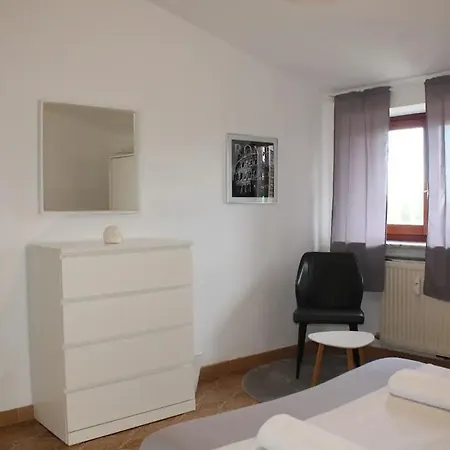 Spazioso Apartment Castel di Leva